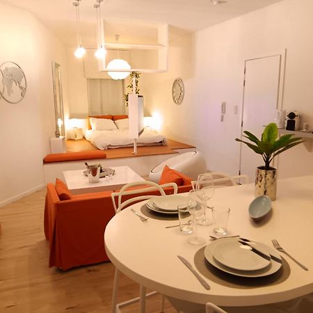 The Luxury White Suite Charleroi Exterior foto