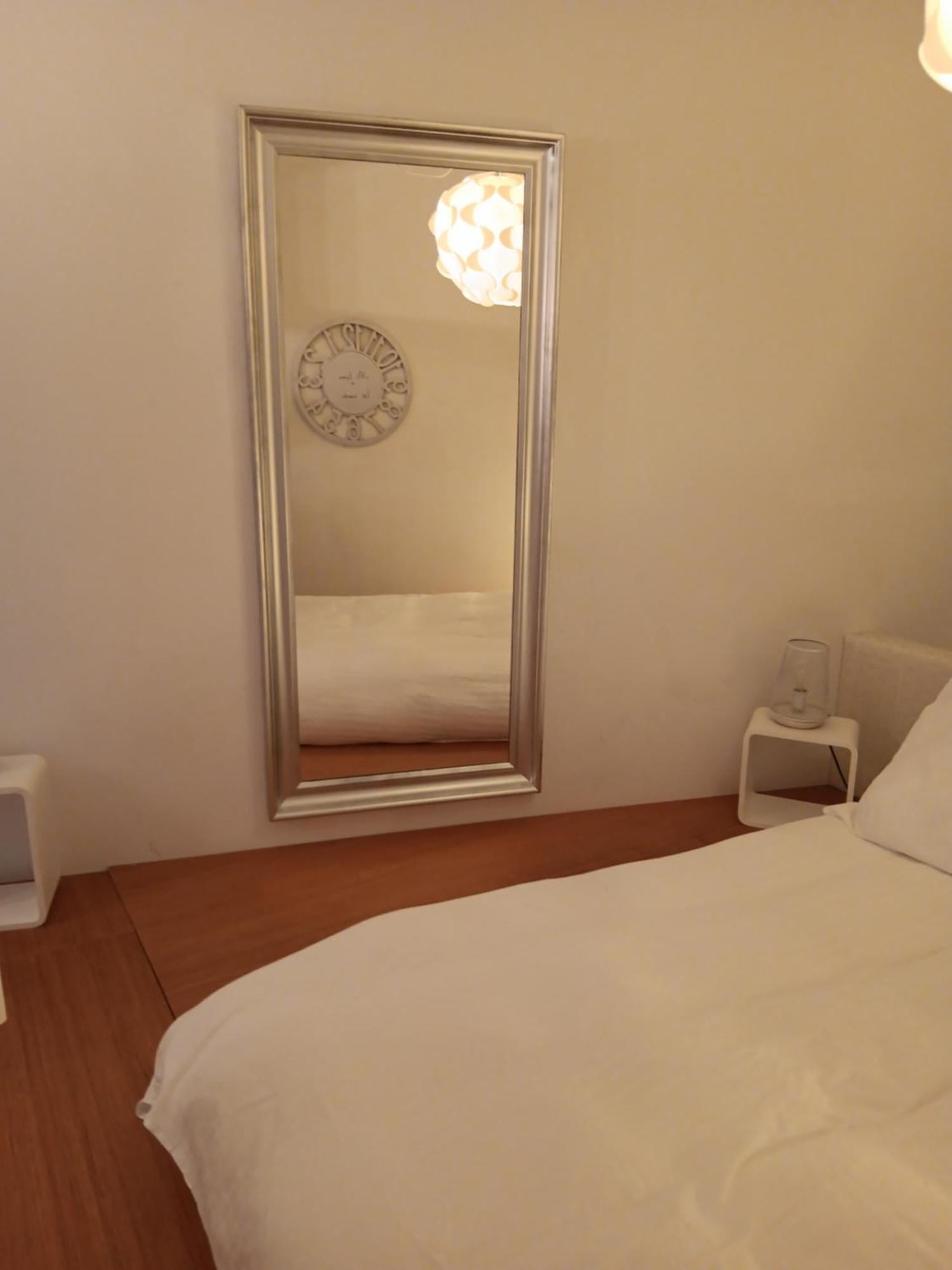 The Luxury White Suite Charleroi Exterior foto